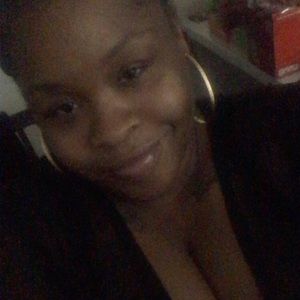 Meet your Posher, Lashay